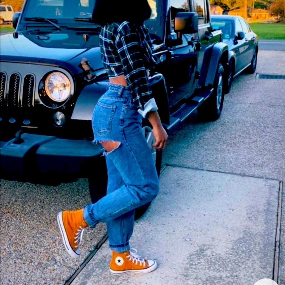 @atlanticfinds customer distressed Levi’s